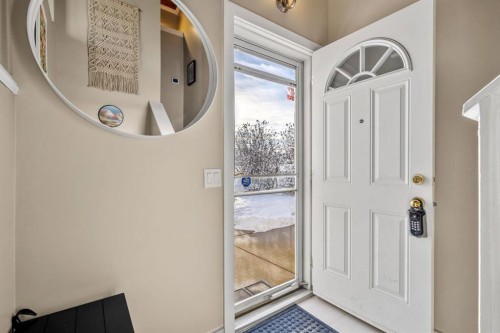 2628 Oakmoor Drive Sw, Calgary, AB - Indoor Photo Showing Other Room