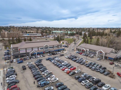 2628 Oakmoor Drive Sw, Calgary, AB - Outdoor With View