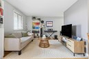 508-111 14 Avenue Se, Calgary, AB  - Indoor Photo Showing Living Room 