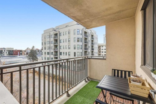508-111 14 Avenue Se, Calgary, AB - Outdoor With Exterior