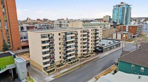 508-111 14 Avenue Se, Calgary, AB - Outdoor