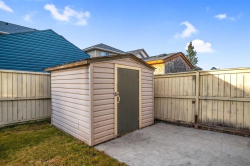 57 Saddlecrest Park Ne, Calgary, AB - Outdoor With Exterior