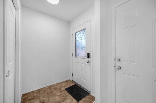 57 Saddlecrest Park Ne, Calgary, AB - Indoor Photo Showing Other Room