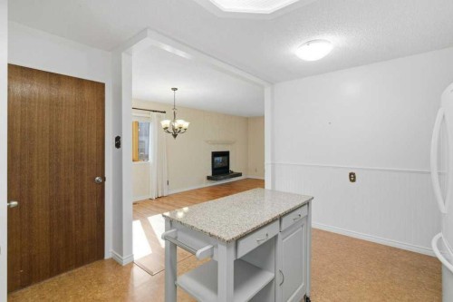 14804 Deer Run Drive Se, Calgary, AB - Indoor