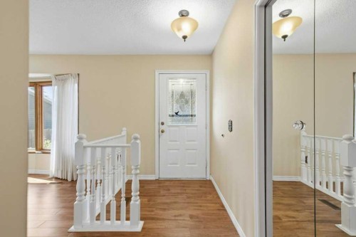 14804 Deer Run Drive Se, Calgary, AB - Indoor Photo Showing Other Room