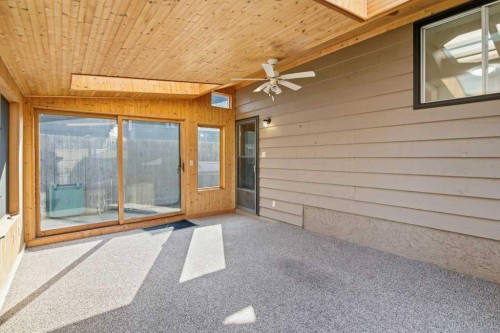 14804 Deer Run Drive Se, Calgary, AB - Outdoor With Exterior