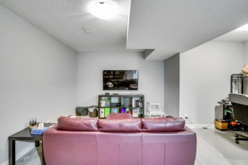 1370 Legacy Circle Se, Calgary, AB - Indoor