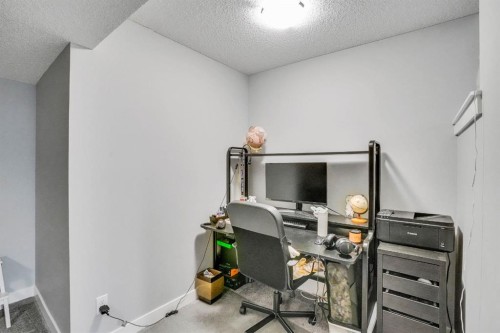 1370 Legacy Circle Se, Calgary, AB - Indoor Photo Showing Office