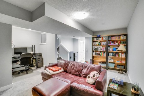 1370 Legacy Circle Se, Calgary, AB - Indoor