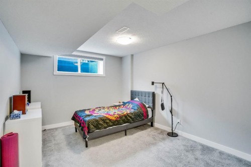 1370 Legacy Circle Se, Calgary, AB - Indoor Photo Showing Bedroom