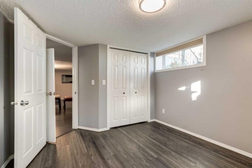 4603 79 Street Nw, Calgary, AB - Indoor Photo Showing Other Room