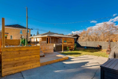 4603 79 Street Nw, Calgary, AB - Outdoor