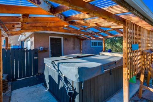 4603 79 Street Nw, Calgary, AB - Outdoor