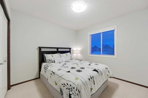 71 Cranberry Place Se, Calgary, AB - Indoor Photo Showing Bedroom