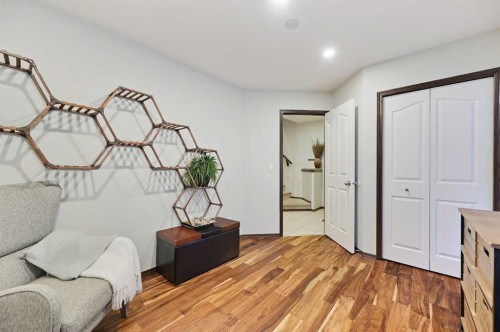 71 Cranberry Place Se, Calgary, AB - Indoor