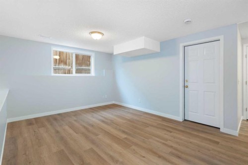 46 Bridleridge Way Sw, Calgary, AB - Indoor Photo Showing Other Room