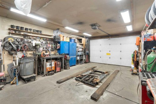 46 Bridleridge Way Sw, Calgary, AB - Indoor Photo Showing Garage