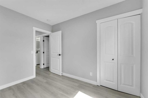 992 Rundlecairn Way Ne, Calgary, AB - Indoor