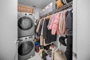 211-323 20 Avenue Sw, Calgary, AB  - Indoor Photo Showing Laundry Room 