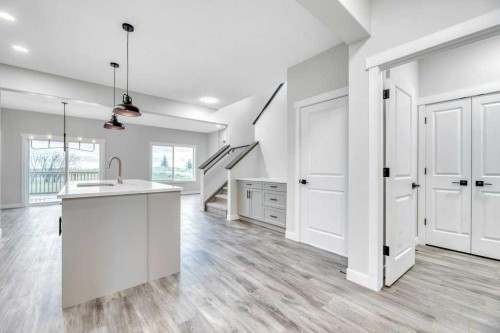 230 Wildrose Drive, Strathmore, AB - Indoor