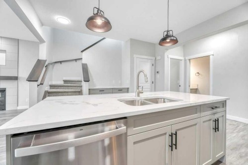 230 Wildrose Drive, Strathmore, AB - Indoor Photo Showing Kitchen With Double Sink With Upgraded Kitchen
