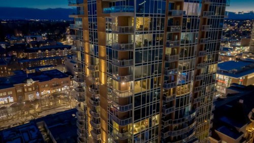 1700-817 15 Avenue Sw, Calgary, AB - Outdoor With Balcony