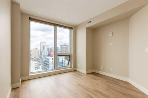1700-817 15 Avenue Sw, Calgary, AB - Indoor Photo Showing Other Room