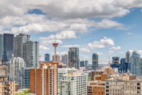 1700-817 15 Avenue Sw, Calgary, AB - Outdoor With View