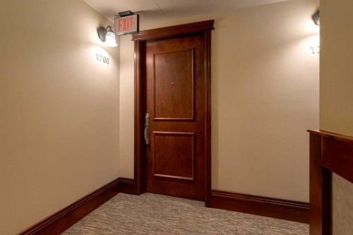 1700-817 15 Avenue Sw, Calgary, AB - Indoor Photo Showing Other Room