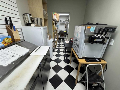 123 Any Street, Calgary, AB 