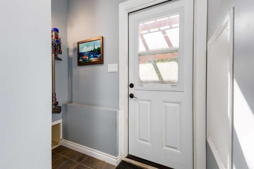 4011 25 Avenue Sw, Calgary, AB - Indoor Photo Showing Other Room