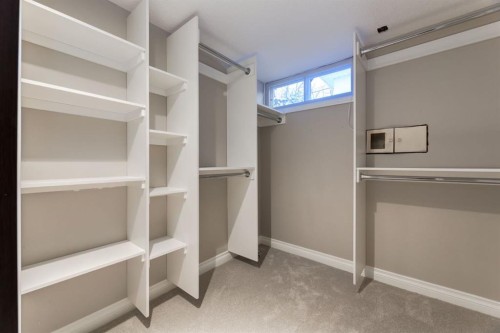 4011 25 Avenue Sw, Calgary, AB - Indoor