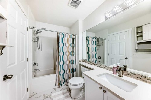 170 Country Hills Heights, Calgary, AB - Indoor Photo Showing Bathroom