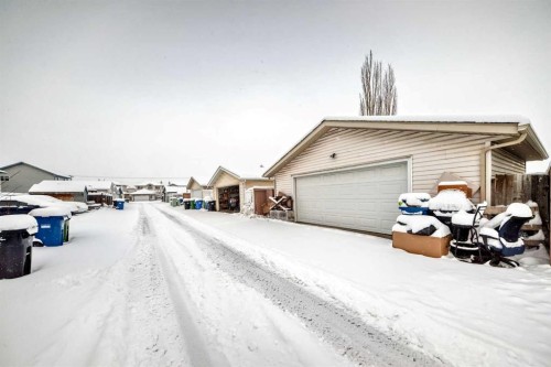 170 Country Hills Heights, Calgary, AB - Outdoor