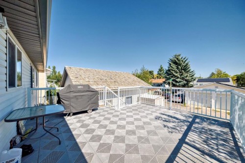 21 Strathmore Lakes Way, Strathmore, AB - Outdoor With Deck Patio Veranda With Exterior