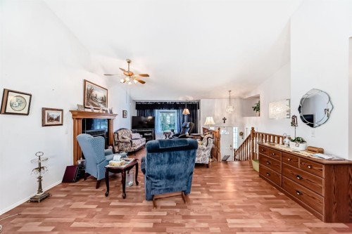 21 Strathmore Lakes Way, Strathmore, AB - Indoor