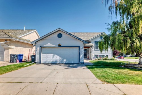 21 Strathmore Lakes Way  Strathmore, AB T1P 1L7