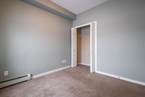 117-402 Marquis Lane Se, Calgary, AB - Indoor Photo Showing Other Room