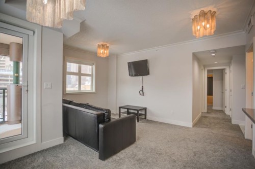 N/A-201 1 Street Se, Calgary, AB - Indoor Photo Showing Other Room