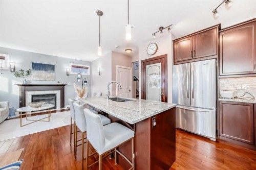 297 Evanspark Gardens Nw, Calgary, AB - Indoor Photo Showing Kitchen With Double Sink With Upgraded Kitchen