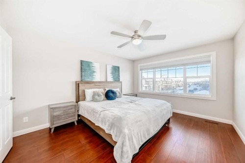 297 Evanspark Gardens Nw, Calgary, AB - Indoor Photo Showing Bedroom