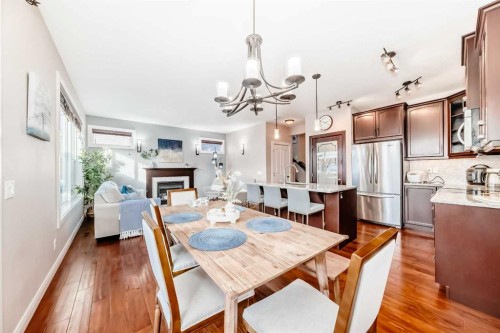 297 Evanspark Gardens Nw, Calgary, AB - Indoor Photo Showing Dining Room
