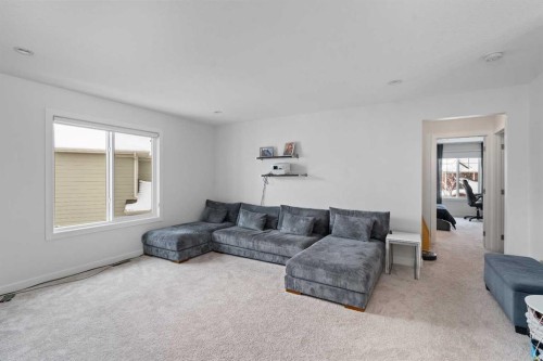 81 Cranbrook Place Se, Calgary, AB - Indoor Photo Showing Living Room