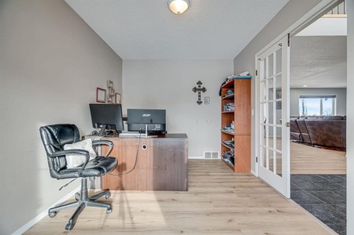 104 Cove Crescent, Chestermere, AB - Indoor Photo Showing Office
