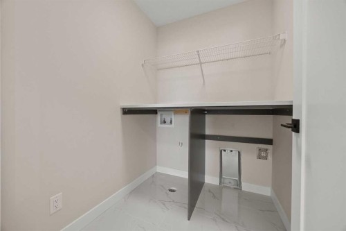 486 Kinniburgh Loop, Chestermere, AB - Indoor