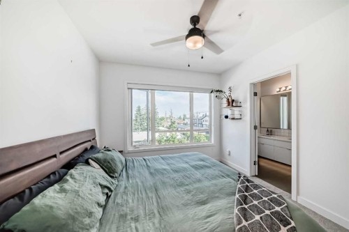 109-15 Rosscarrock Gate Sw, Calgary, AB - Indoor Photo Showing Bedroom