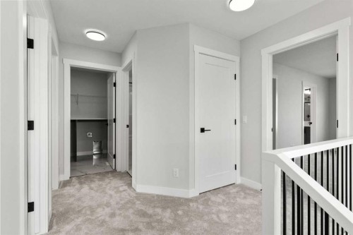 315 Kinniburgh Loop, Chestermere, AB - Indoor Photo Showing Other Room