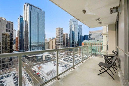 1526-222 Riverfront Avenue Sw, Calgary, AB - Outdoor With Balcony