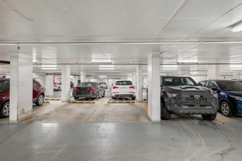 1526-222 Riverfront Avenue Sw, Calgary, AB - Indoor Photo Showing Garage