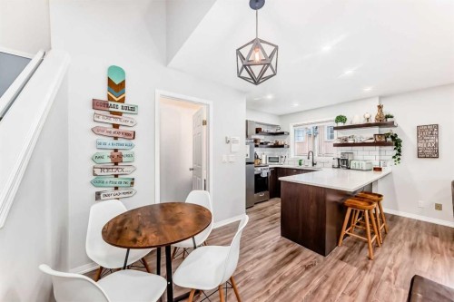 108-1000 Harvie Heights Road, Harvie Heights, AB - Indoor Photo Showing Dining Room